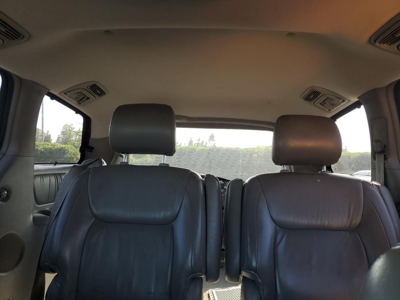 2004 Toyota Sienna Xle VIN: 5TDBA22C84S010478 Lot: 55349495