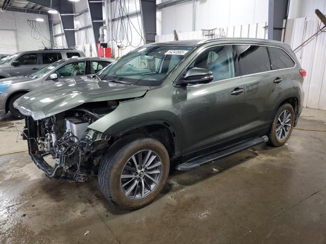  TOYOTA HIGHLANDER 2019 Зелений