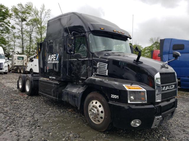 2022 Mack Anthem Semi Truck