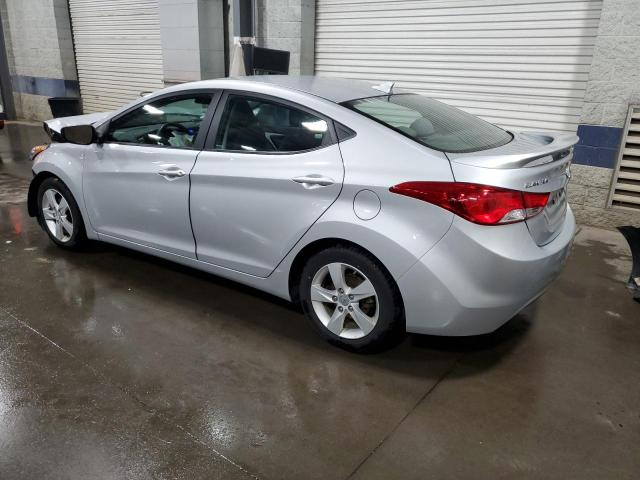  HYUNDAI ELANTRA 2013 Srebrny