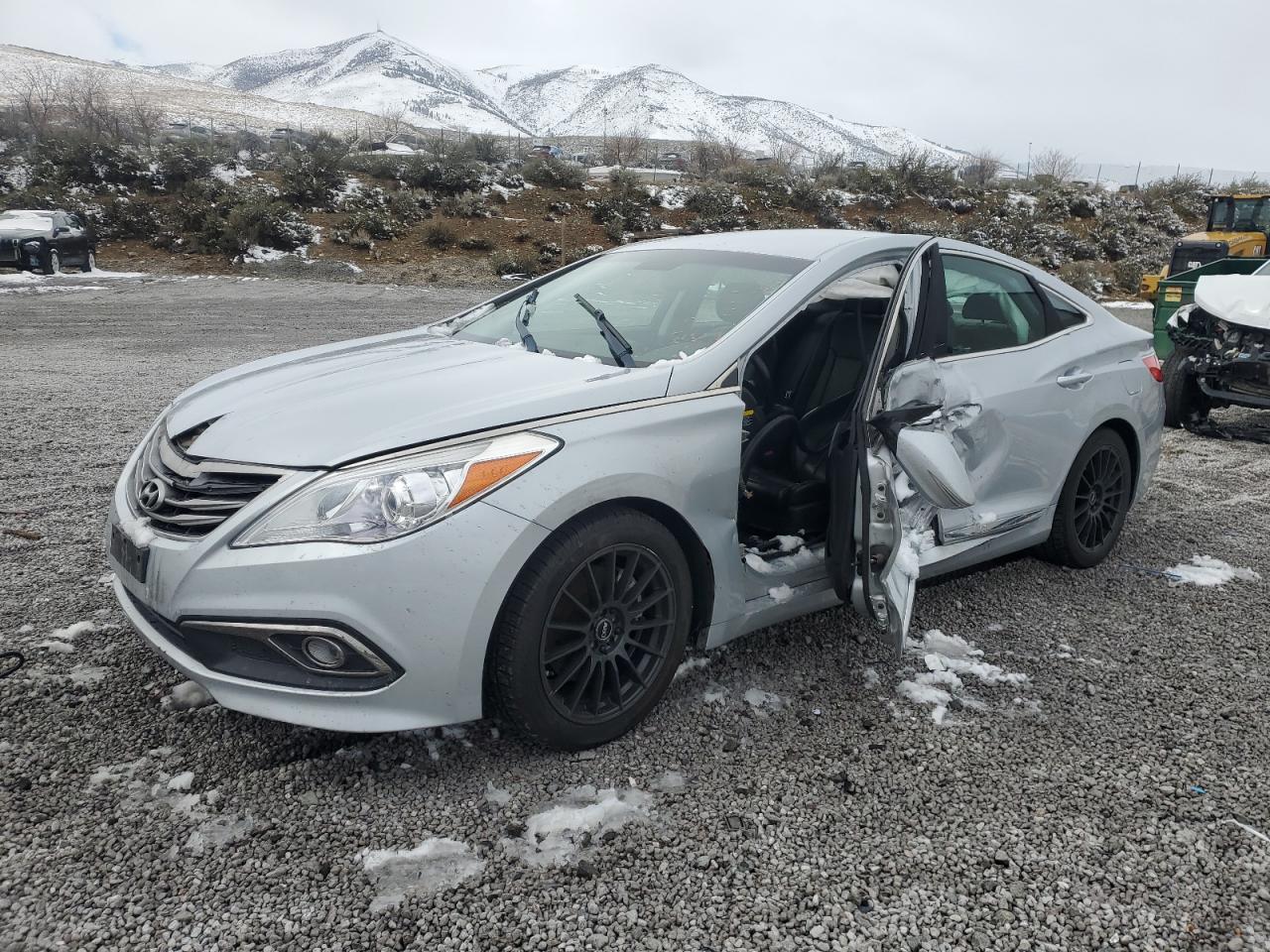 2017 Hyundai Azera იყიდება Reno-ში, NV - Side