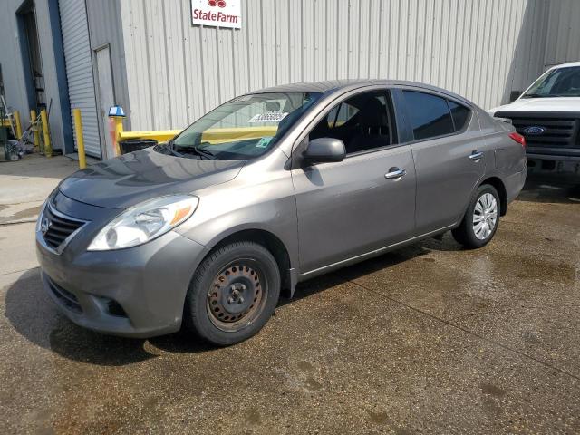 2013 Nissan Versa S