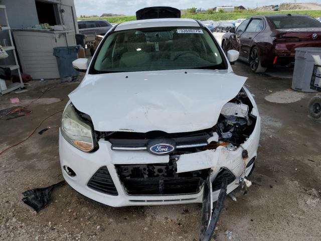  FORD FOCUS 2014 Biały