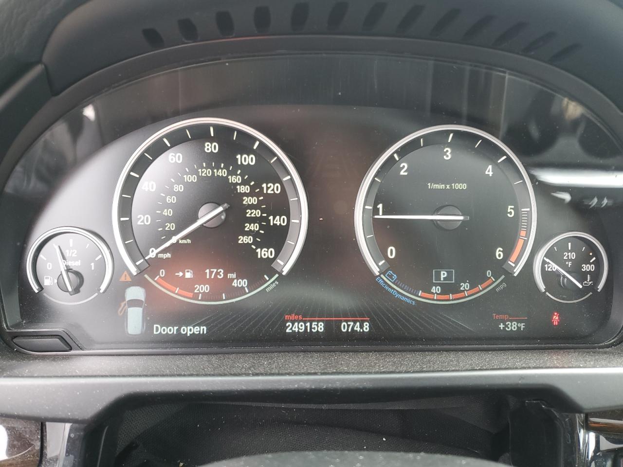 5UXKS4C36H0U05712 2017 BMW X5 xDrive35D