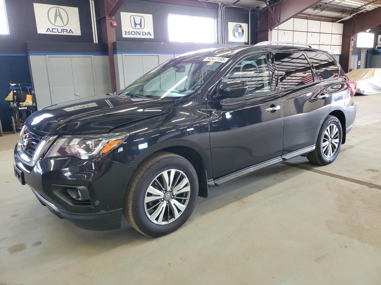 East Granby, CT에서 판매 중인 2020 Nissan Pathfinder Sv - Minor Dent/Scratches