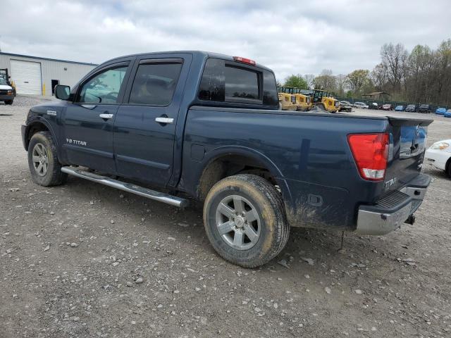 Pickups NISSAN TITAN 2015 Granatowy