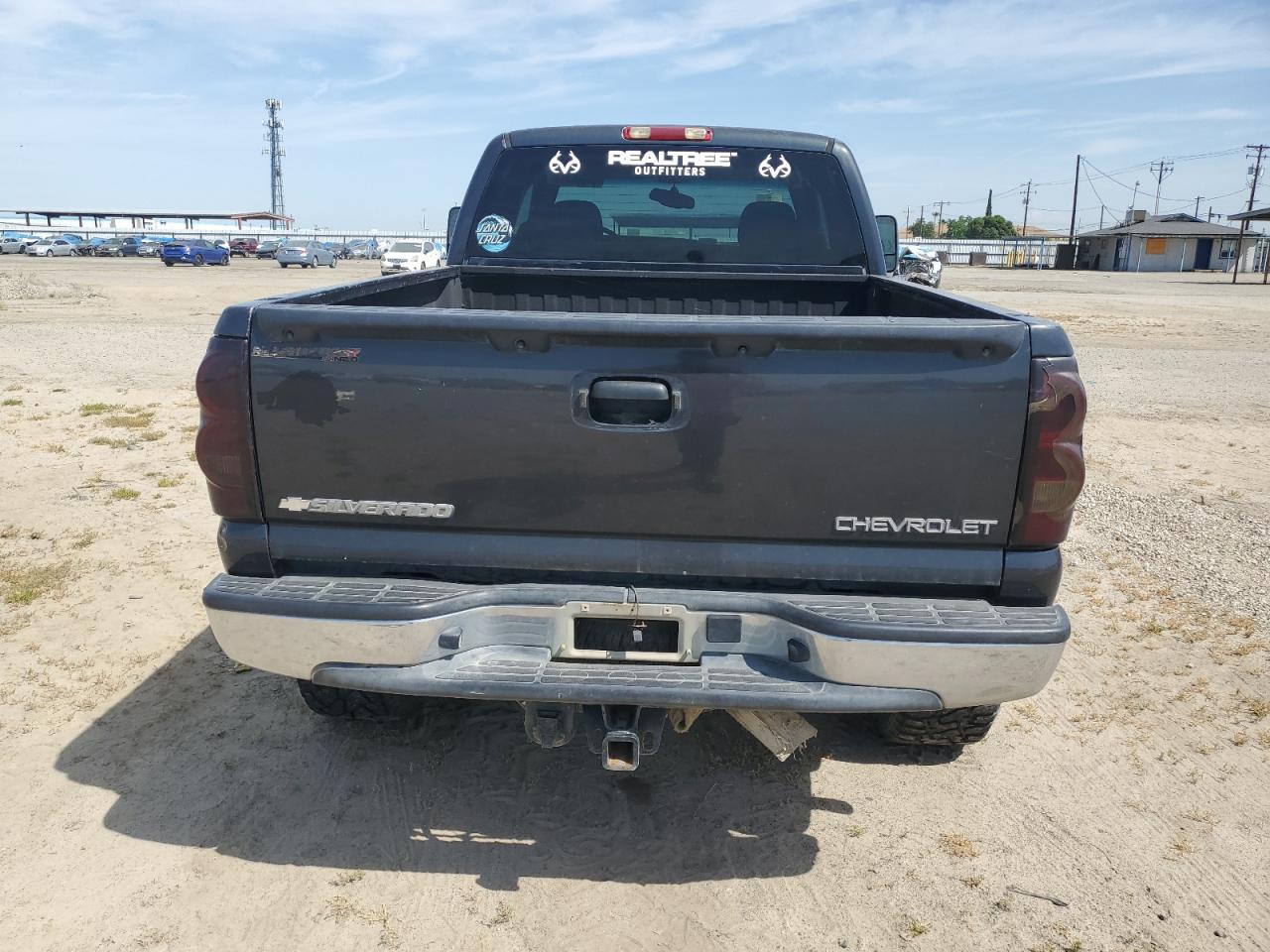 2005 Chevrolet Silverado K1500 VIN: 1GCEK19B65E107638 Lot: 54097595