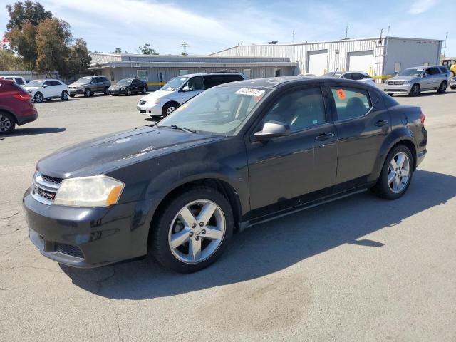 Седани DODGE AVENGER 2013 Чорний