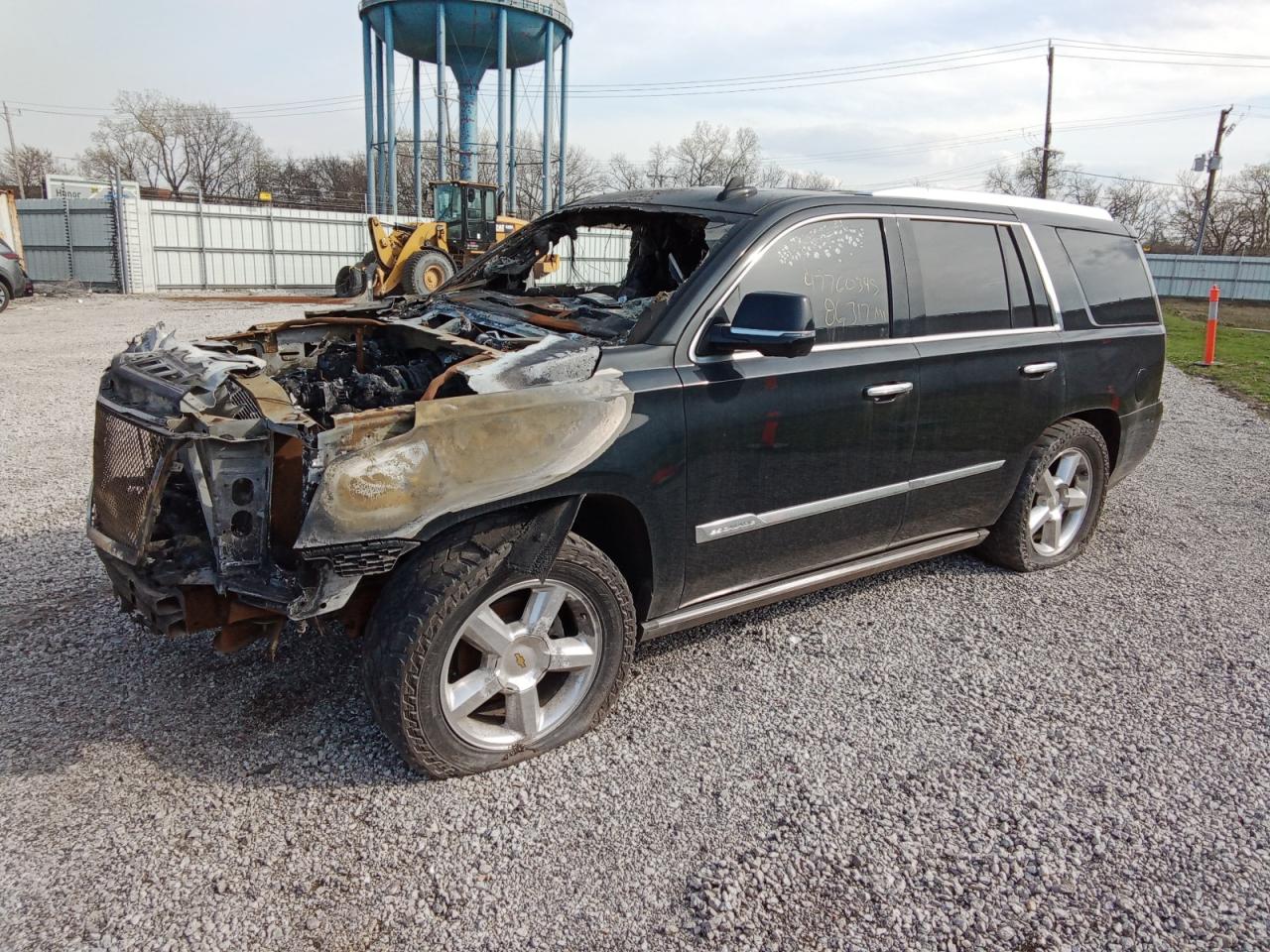2017 Cadillac Escalade Premium Luxury за продажба в Chicago Heights, IL - Burn - Engine