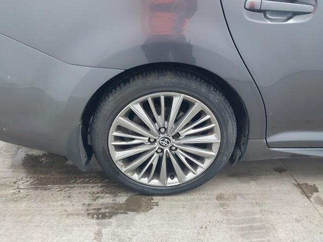 2015 TOYOTA AVENSIS EX