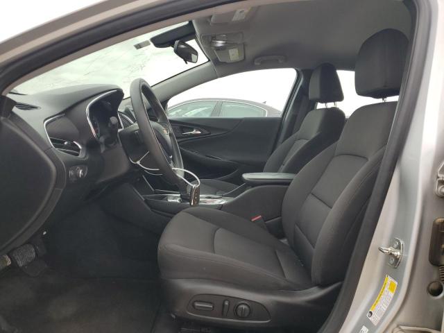 CHEVROLET MALIBU 2018 Srebrny