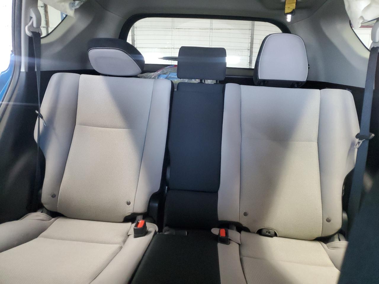 2017 Toyota Rav4 Xle VIN: JTMRFREV5HJ106982 Lot: 53313555