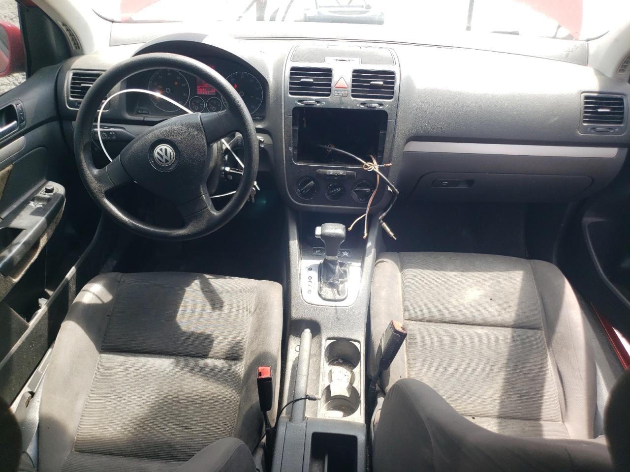 2008 Volkswagen Rabbit VIN: WVWBA71K98W189352 Lot: 54694185