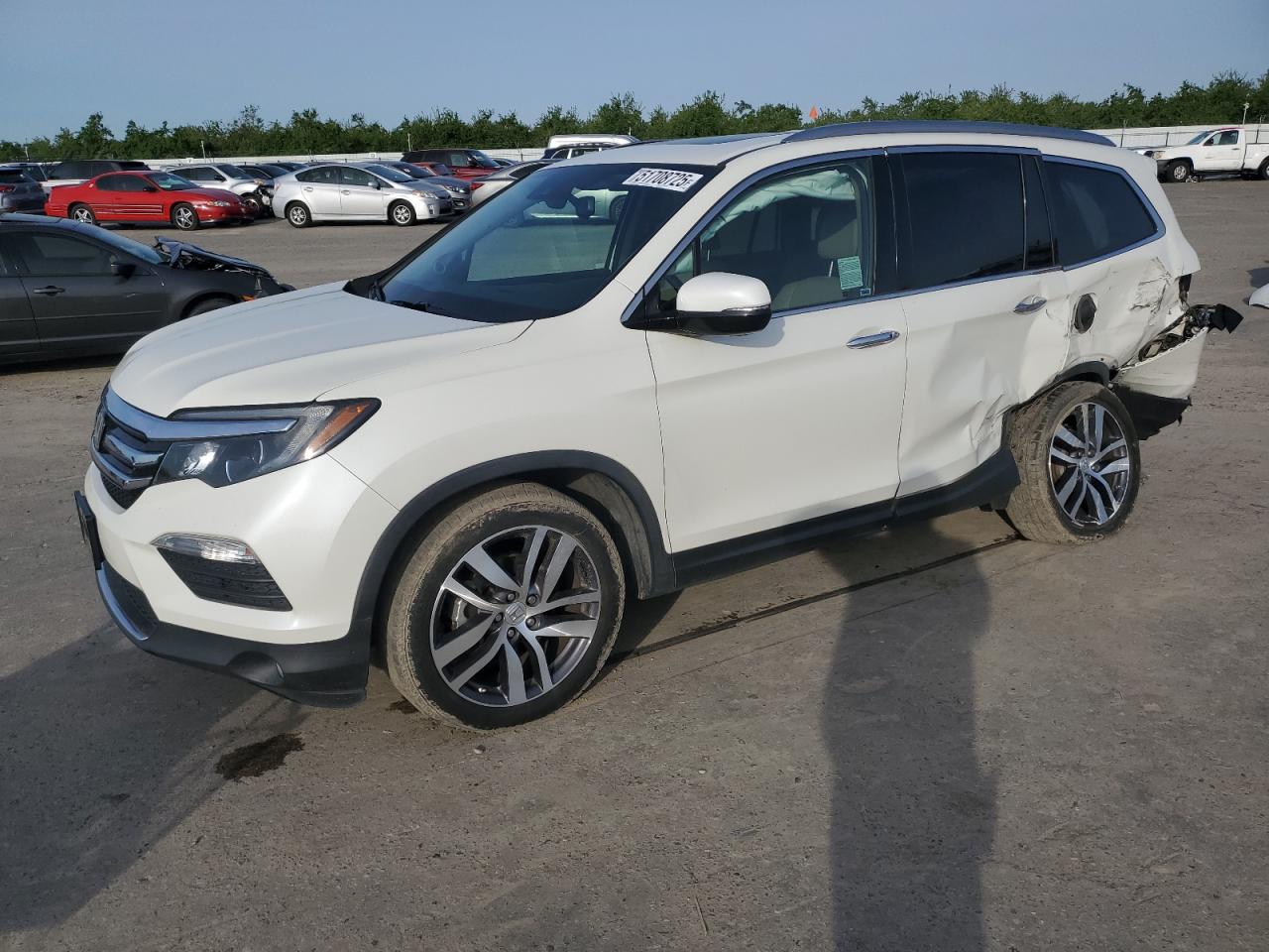 2017 Honda Pilot Elite на продаже в Fresno, CA - Rear End
