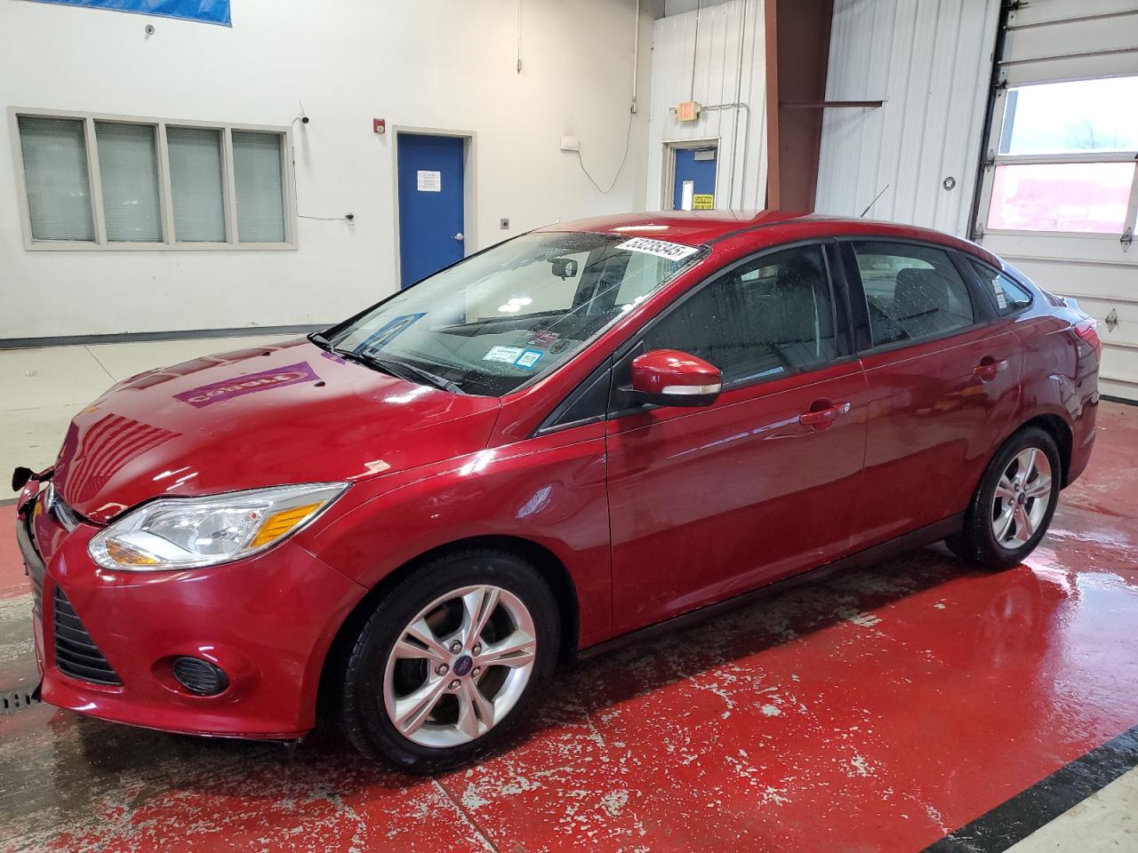 2013 Ford Focus Se იყიდება Angola-ში, NY - Front End
