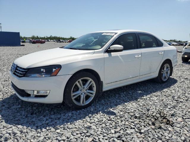 2013 Volkswagen Passat Sel