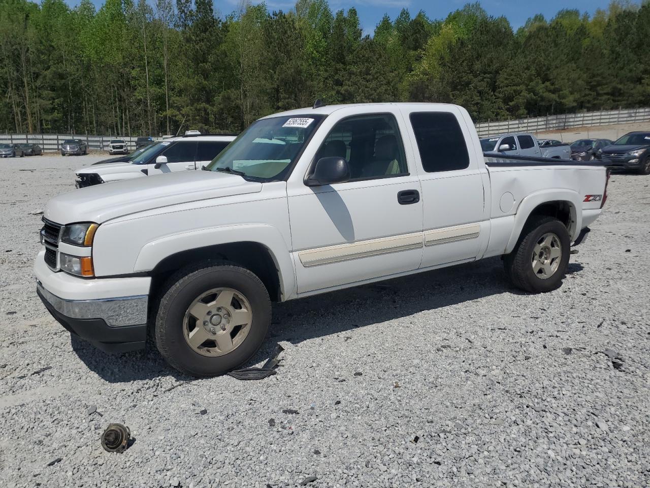 2006 Chevrolet Silverado K1500 for Sale in Gainesville, GA - Rear End