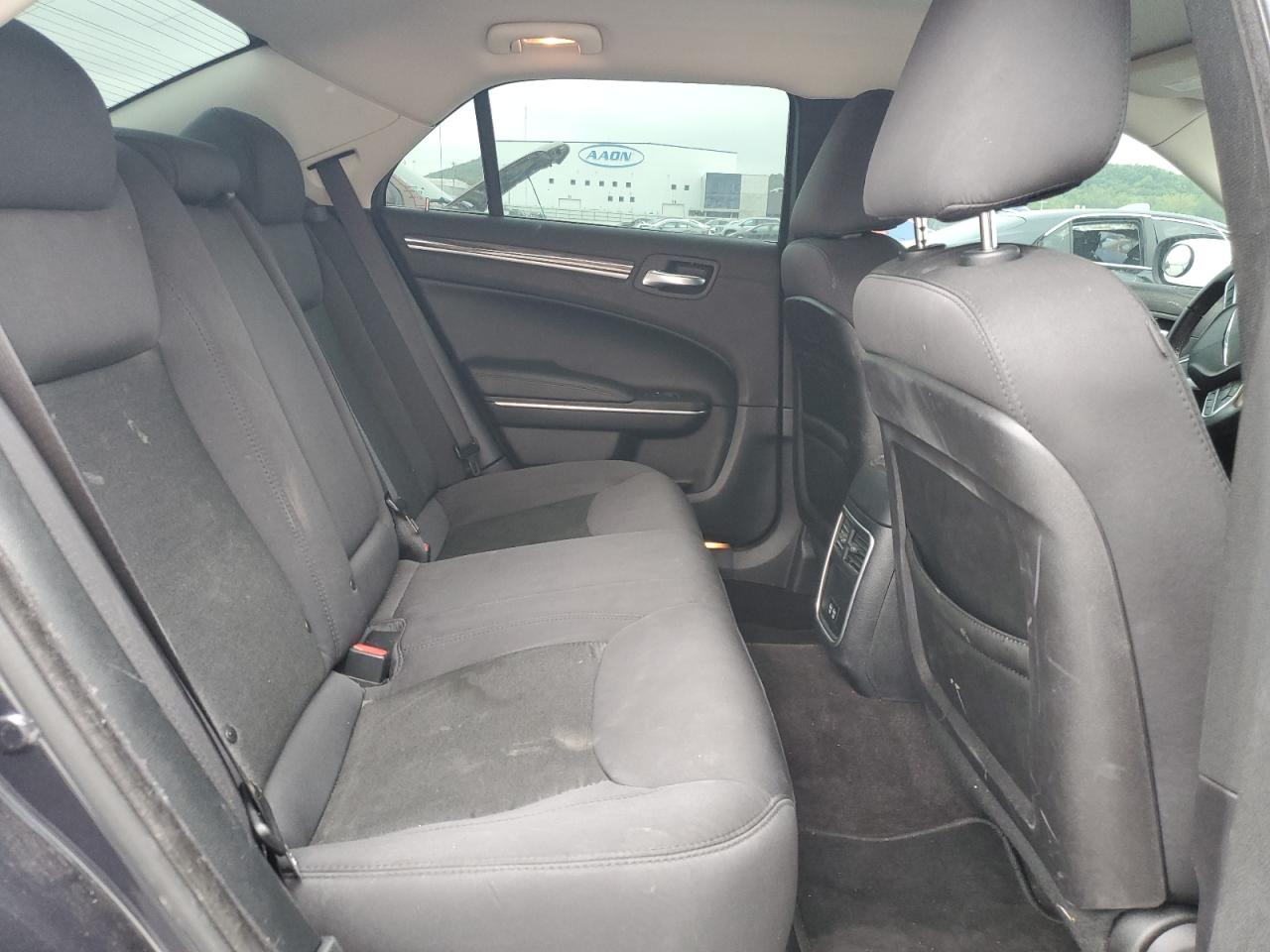 2018 Chrysler 300 Touring VIN: 2C3CCAAG9JH137672 Lot: 54375905