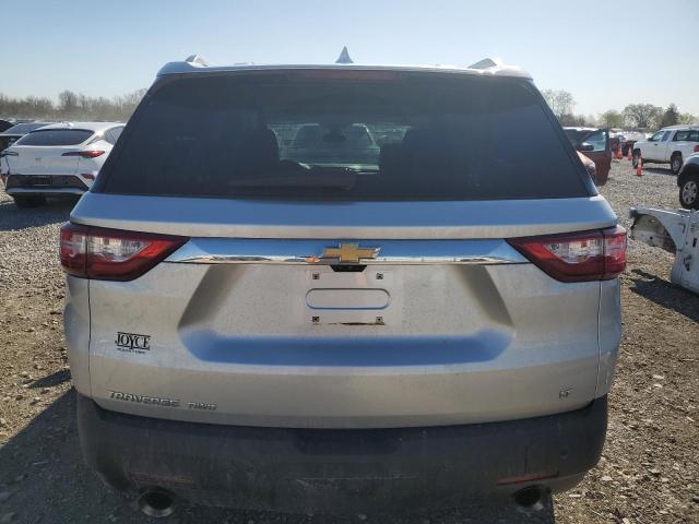  CHEVROLET TRAVERSE 2018 Silver