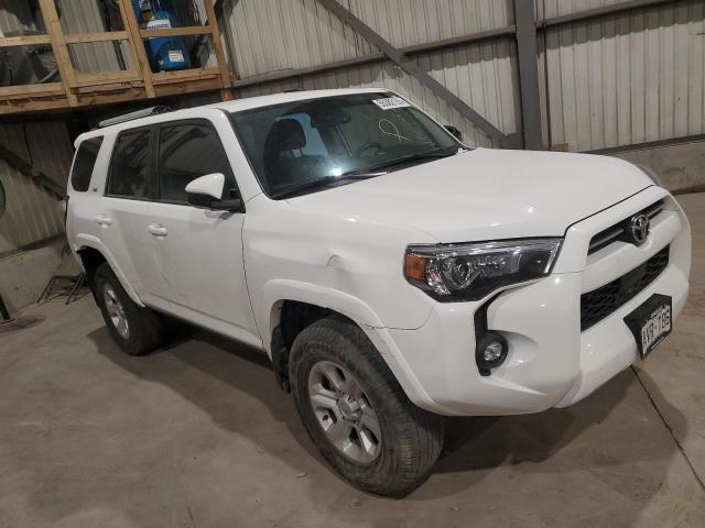 2023 TOYOTA 4RUNNER SE