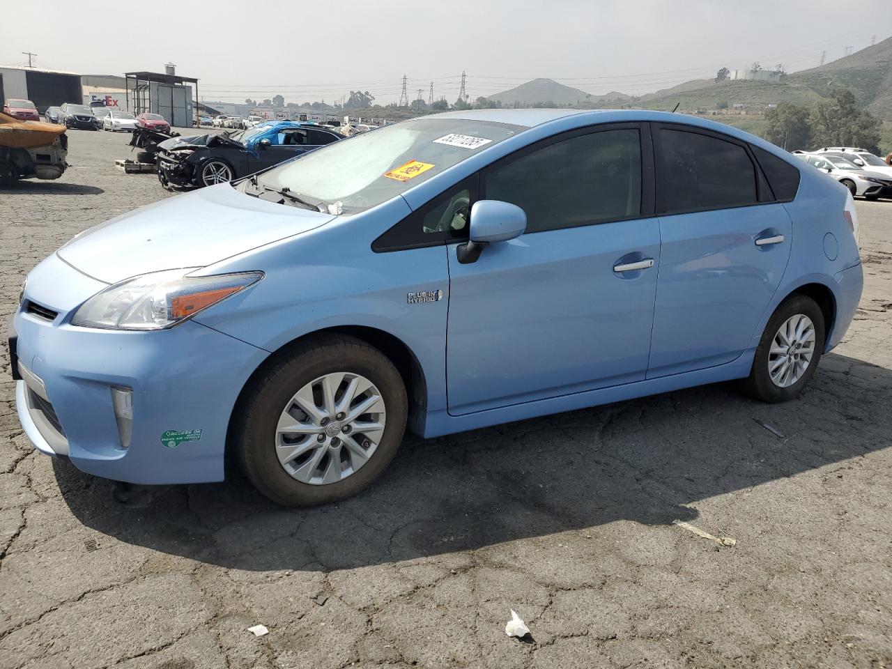 2015 Toyota Prius Plug-In for Sale in Colton, CA - Minor Dent/Scratches