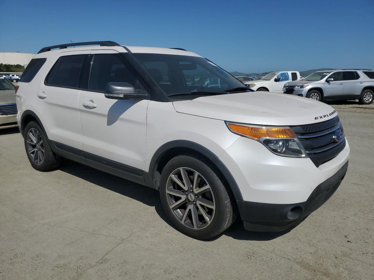2015 Ford Explorer Xlt VIN: 1FM5K7D84FGB89417 Lot: 52807665