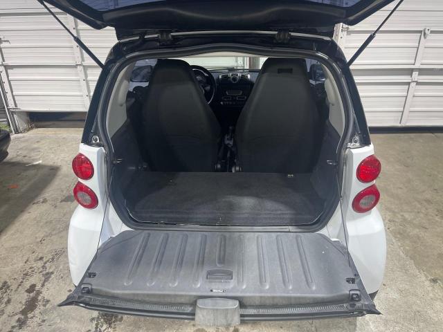 Coupet SMART FORTWO 2012 White