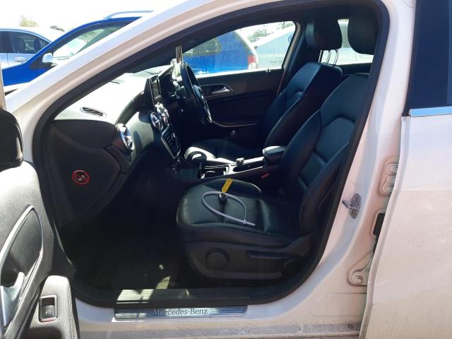 2015 MERCEDES BENZ A180 SPORT