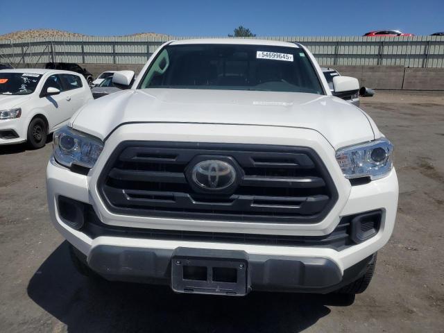  TOYOTA TACOMA 2018 Белы
