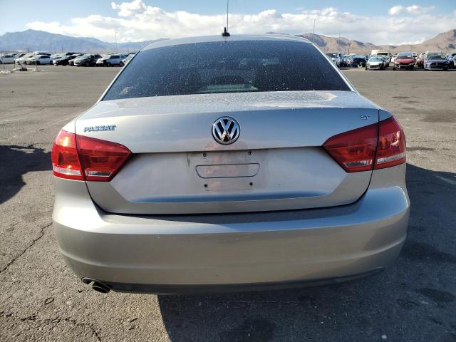  VOLKSWAGEN PASSAT 2013 Szary