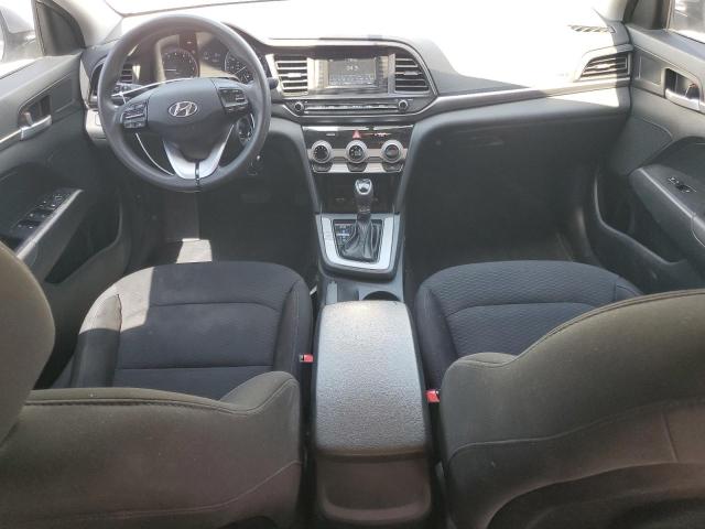  HYUNDAI ELANTRA 2019 Srebrny