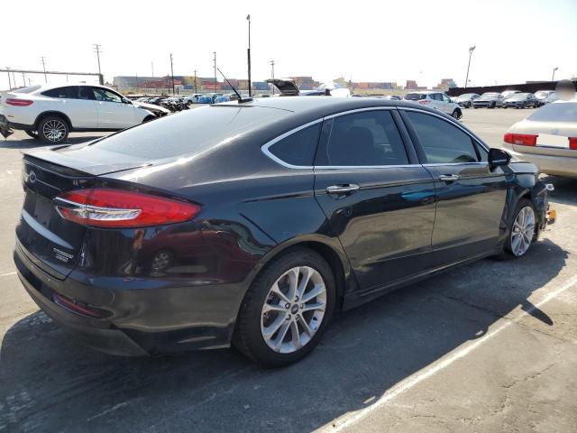  FORD FUSION 2020 Черный
