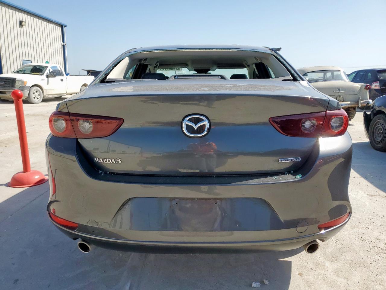2022 Mazda 3 Select VIN: 3MZBPABL4NM313703 Lot: 52350225
