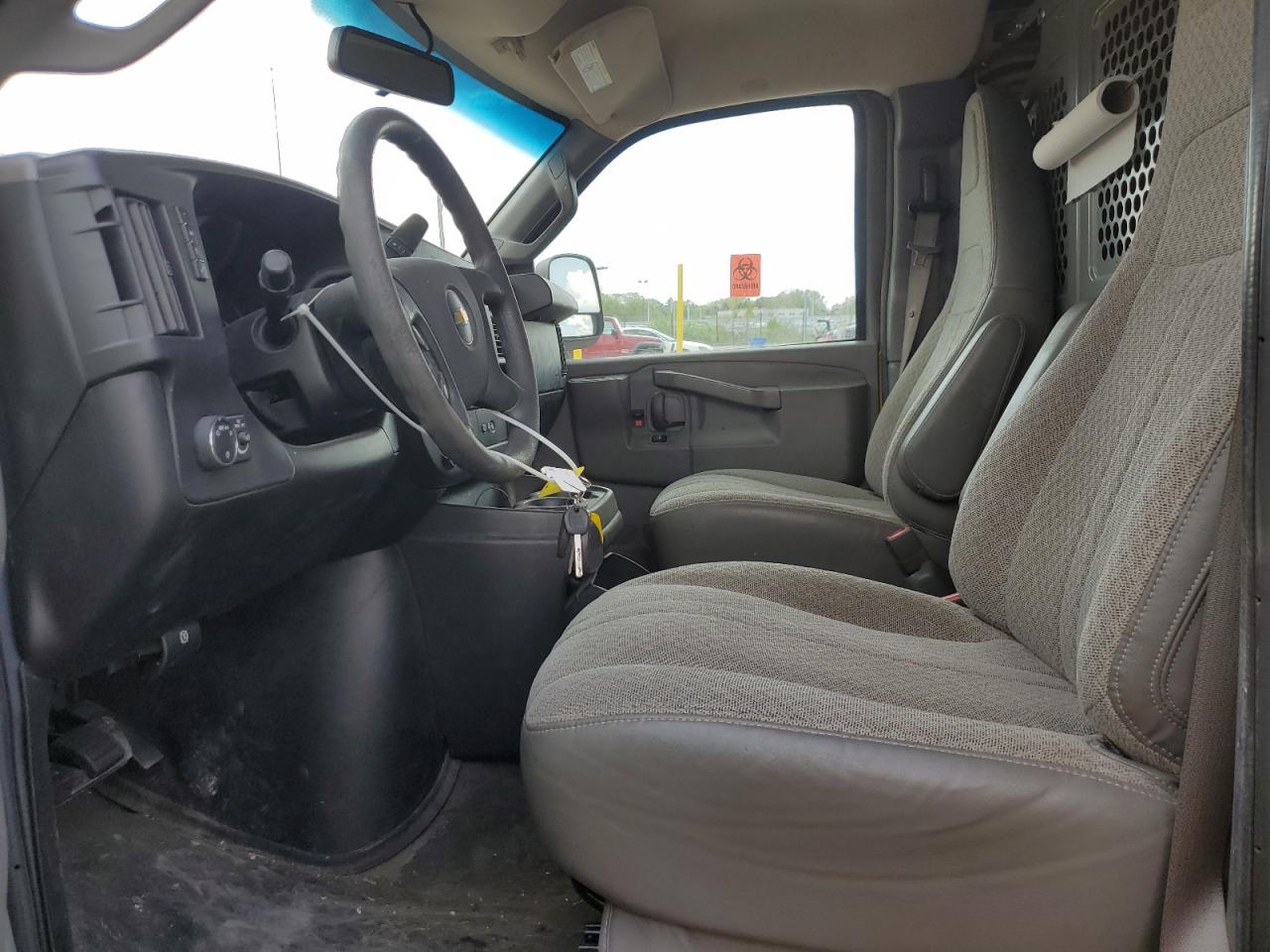 2019 Chevrolet Express G2500 VIN: 1GCWGAFP6K1263039 Lot: 54548365