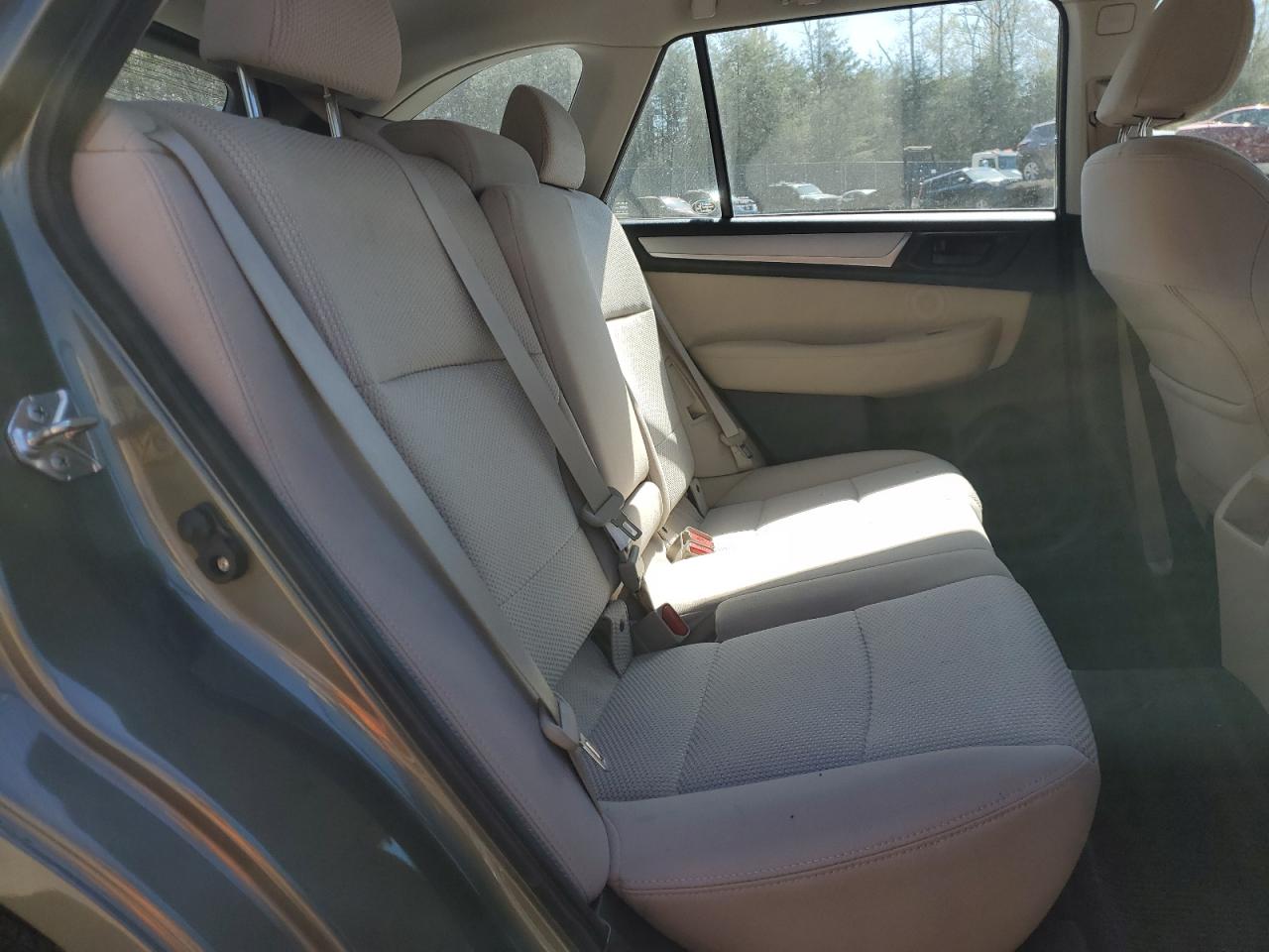 2018 Subaru Outback 2.5I VIN: 4S4BSAAC2J3301947 Lot: 52295075