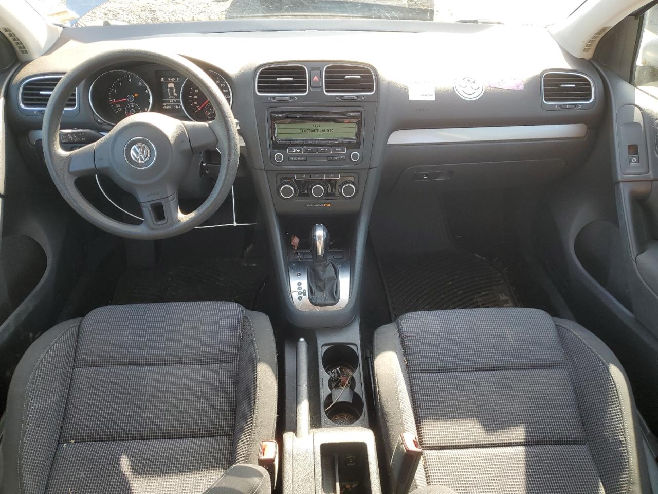 2011 Volkswagen Golf VIN: WVWDB7AJ8BW176743 Lot: 54946805