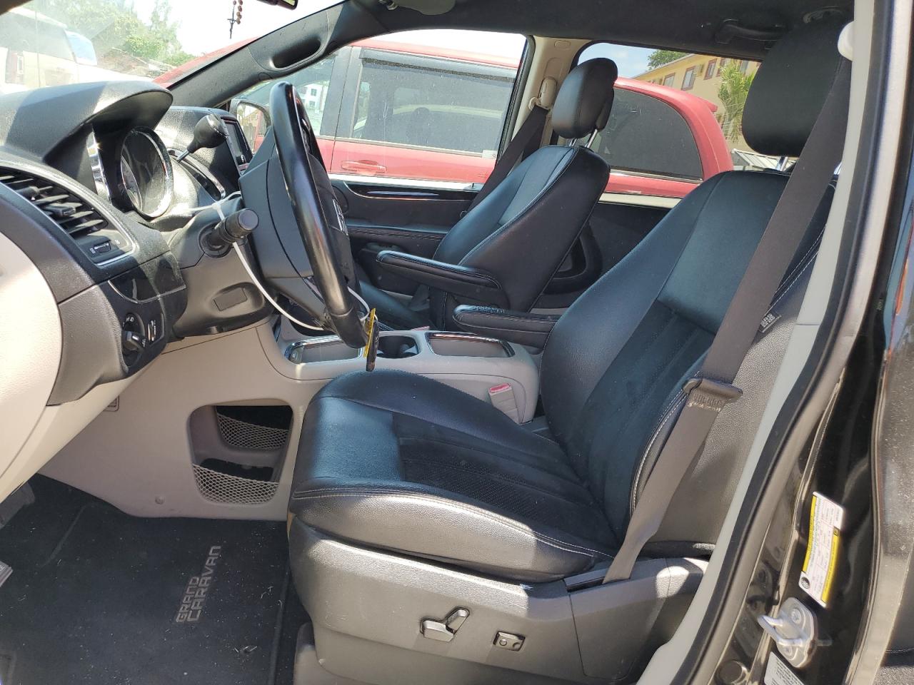 2017 Dodge Grand Caravan Sxt VIN: 2C4RDGCG8HR731547 Lot: 54594455