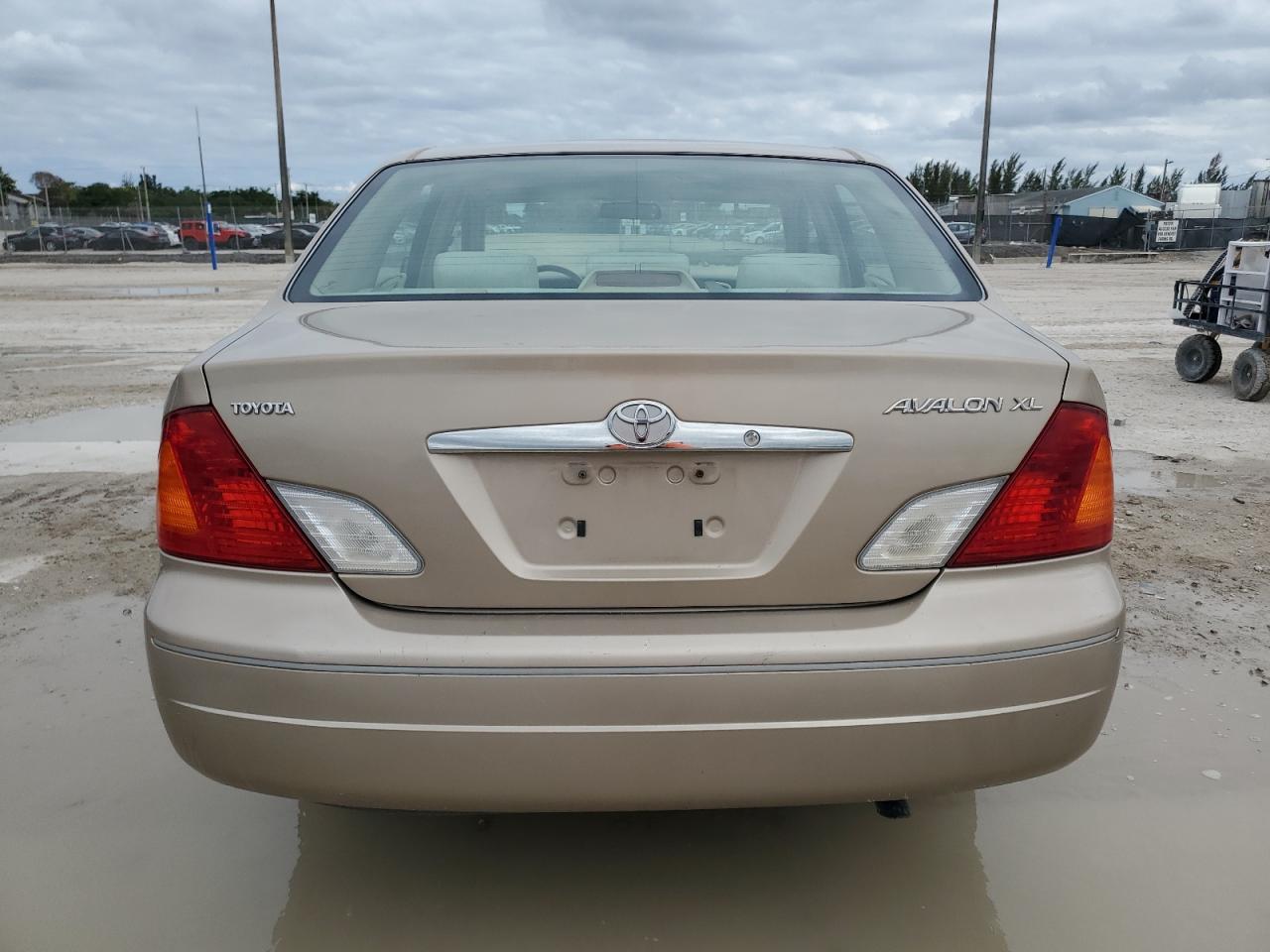 2001 Toyota Avalon Xl VIN: 4T1BF28BX1U148610 Lot: 52390985