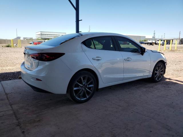  MAZDA 3 2018 Белый