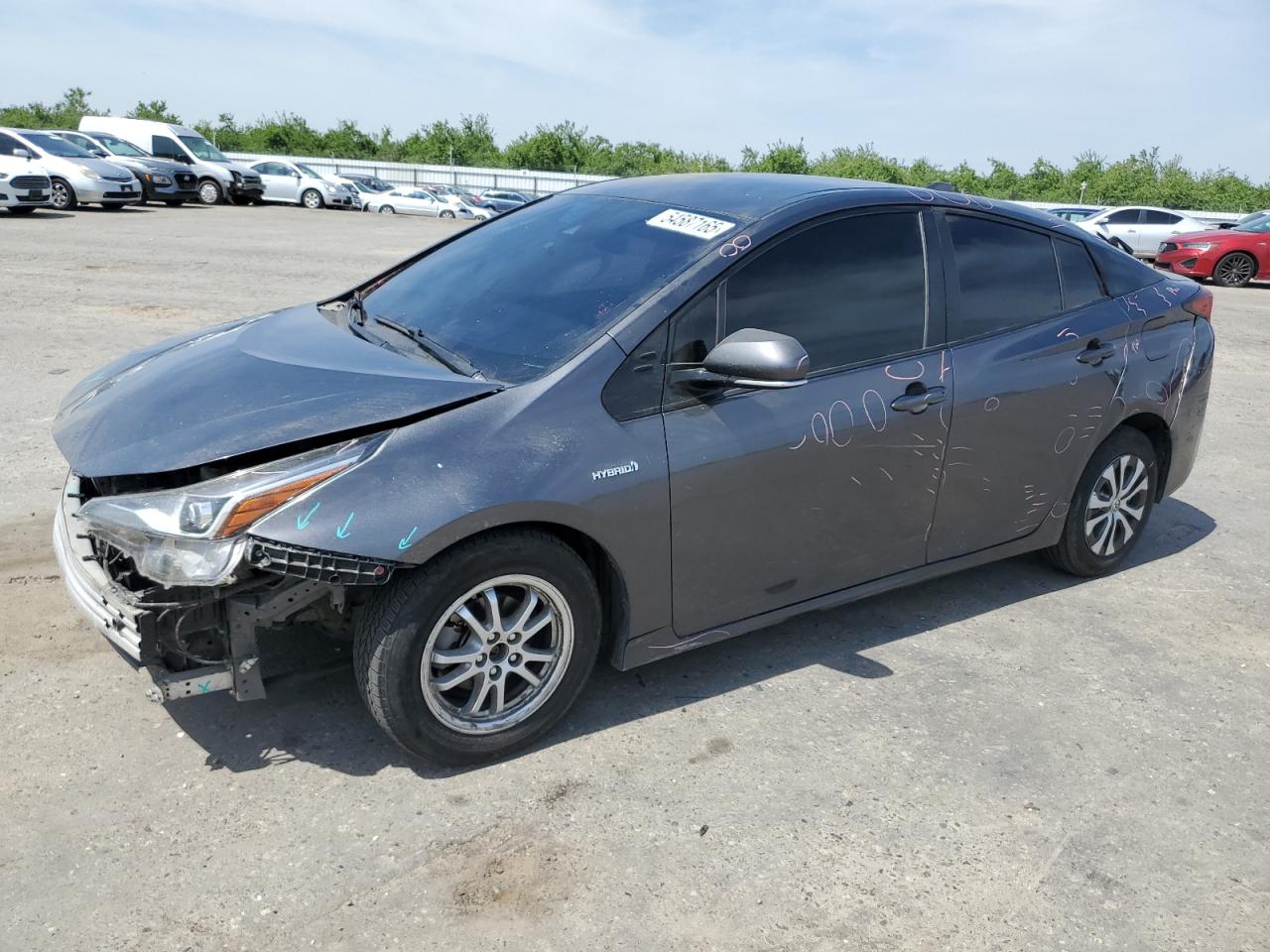 2020 Toyota Prius L na sprzedaż w Fresno, CA - Front End