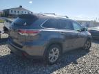 2014 Toyota Highlander Xle for Sale in North Billerica, MA - Minor Dent/Scratches