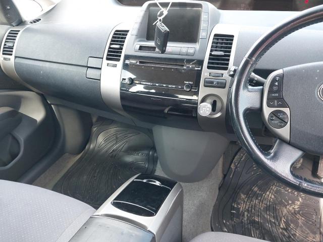 2007 TOYOTA PRIUS T SP