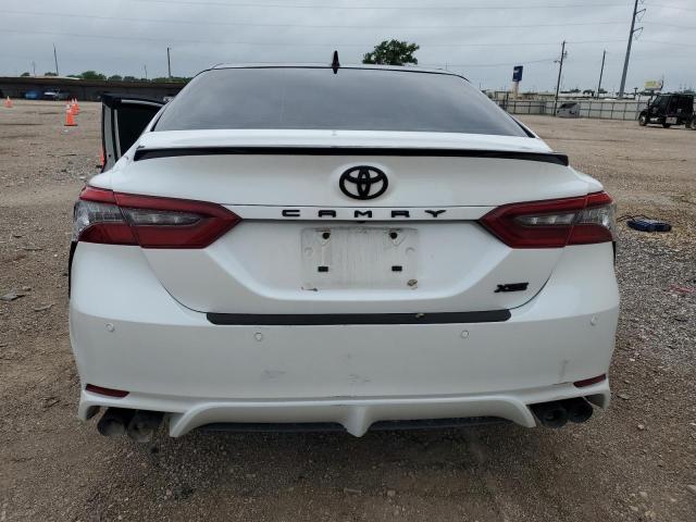  TOYOTA CAMRY 2024 Biały