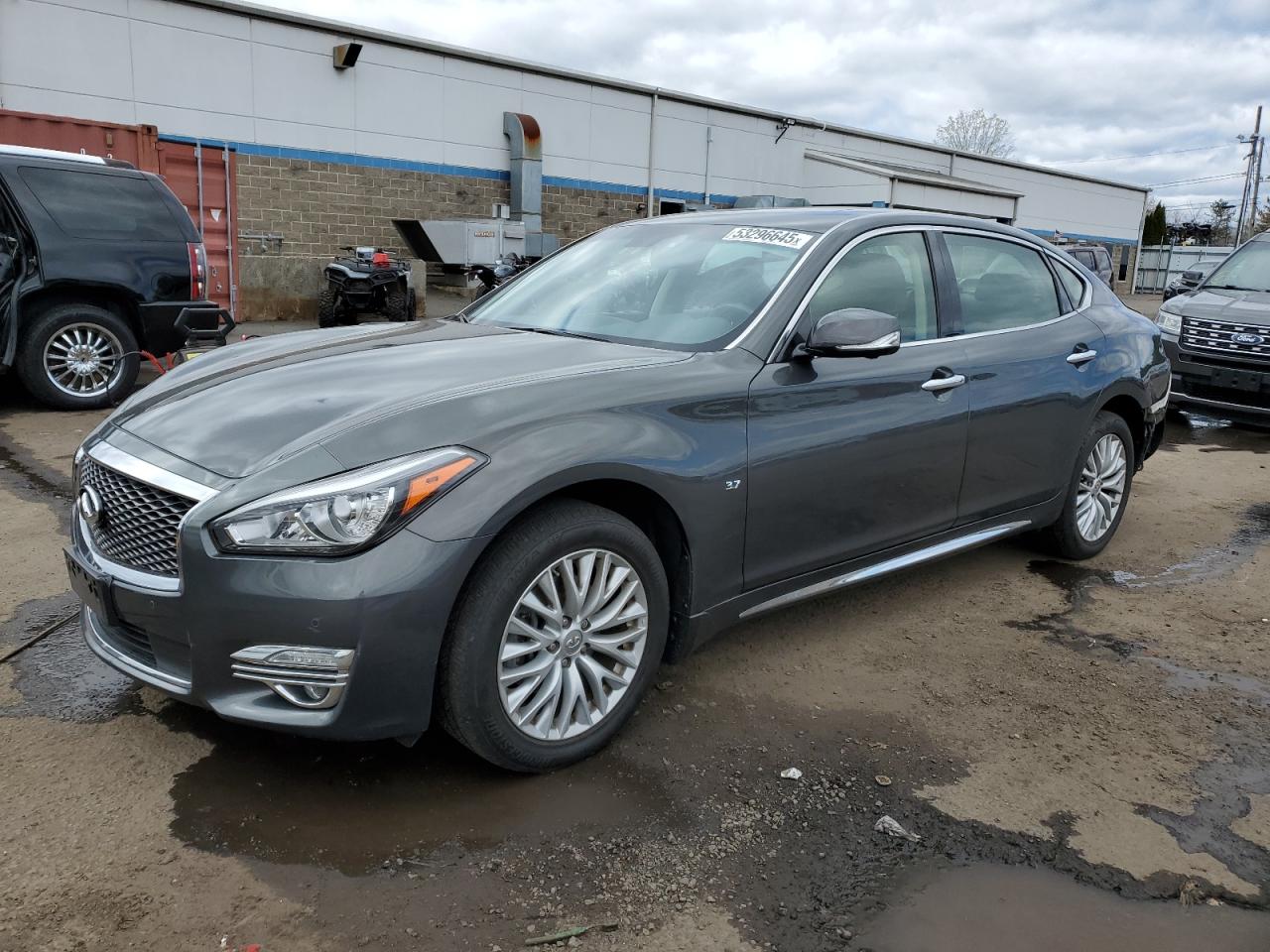 2015 Infiniti Q70L 3.7 for Sale in New Britain, CT - Rear End