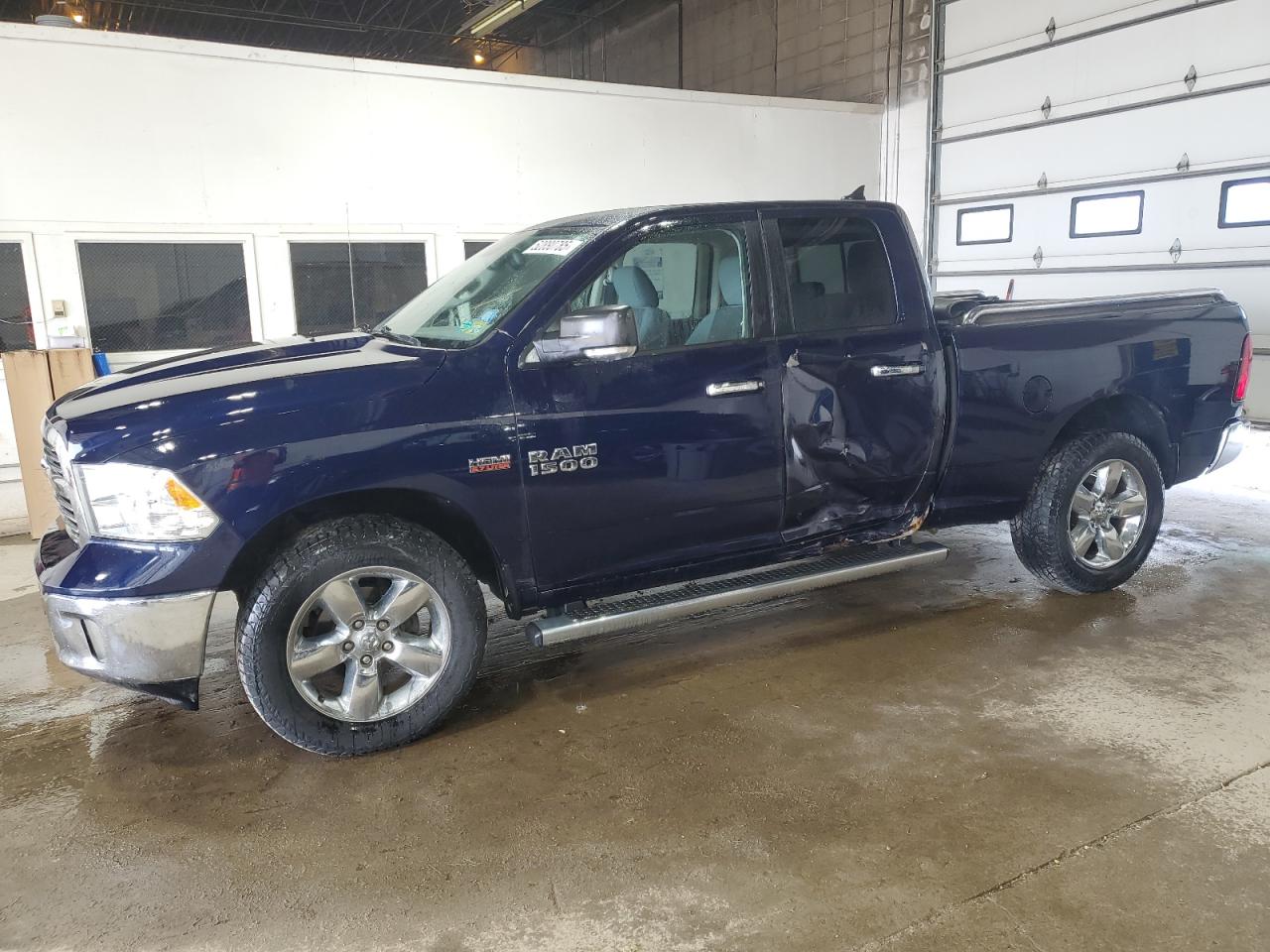 2013 Ram 1500 Slt продається в Blaine, MN - Side
