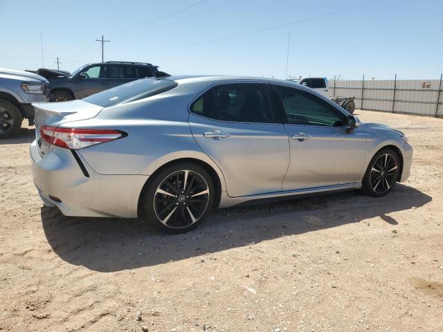  TOYOTA CAMRY 2018 Silver