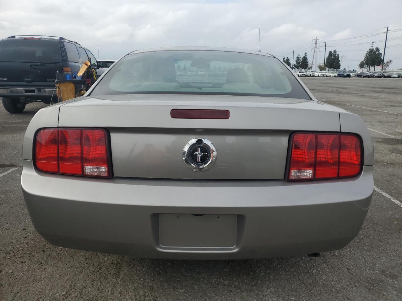 2008 Ford Mustang VIN: 1ZVHT80N485159846 Lot: 54542925