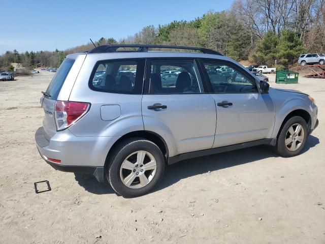 SUBARU FORESTER 2013 Srebrny