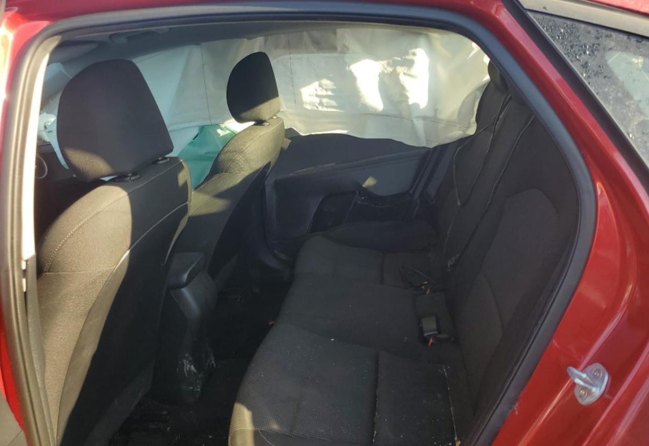 2021 Kia Forte - Image 10