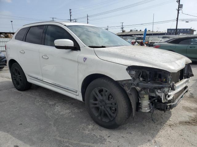  VOLVO XC60 2015 White